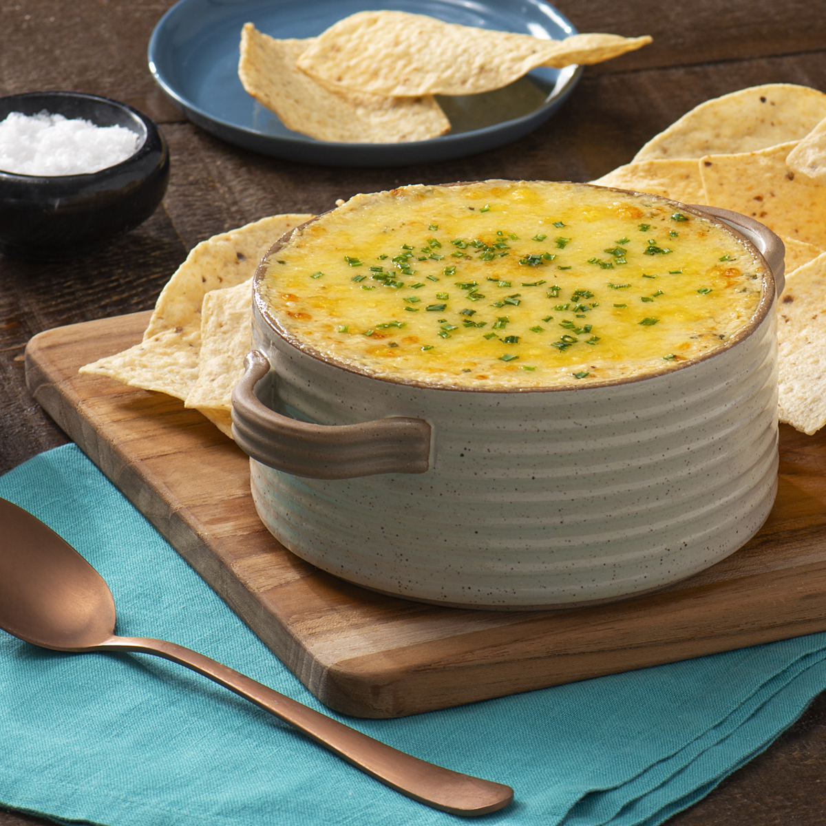 TOSTITOS<sup>®</sup> Crab Dip and Tortilla Chips