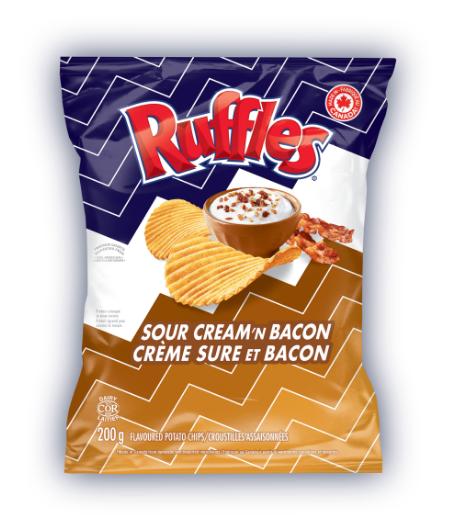 RUFFLES<sup>®</sup> Sour Cream 'n Bacon Flavoured Potato Chips